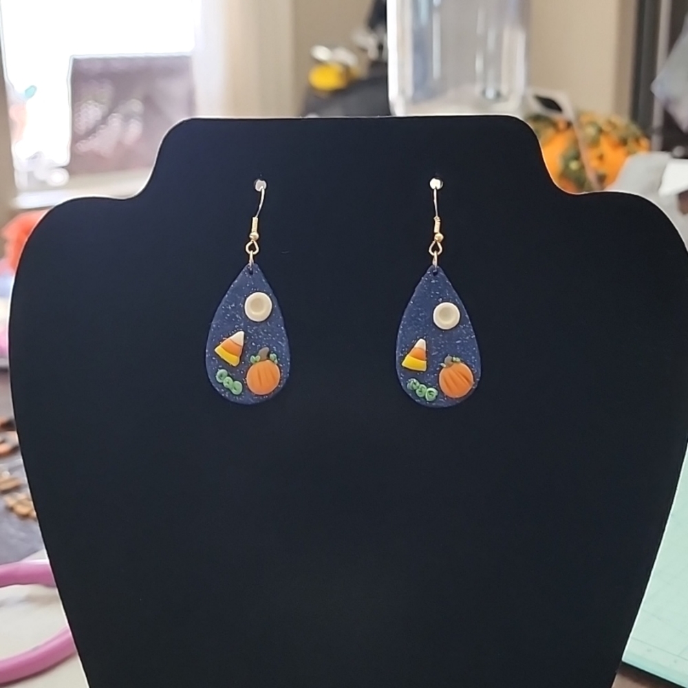 Halloween clay polymer earrings 🎃